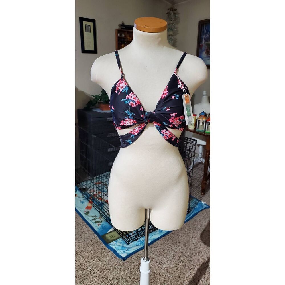 NWT PHURRO WOMENS BIKINI TOP